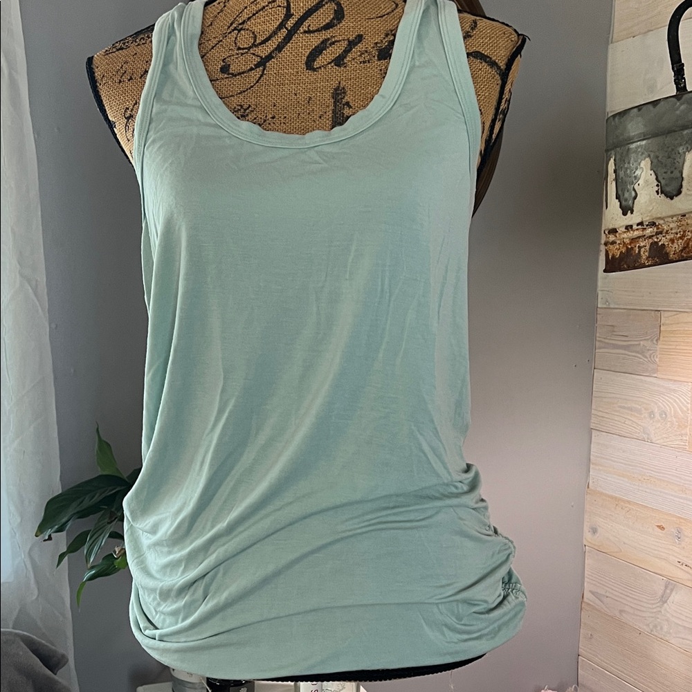 Women’s Mint Scoop Neck Racerback Tank Top - Lightweight Layering